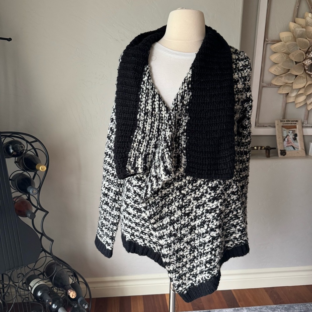 Loft Women's Black and White Chunky Knit Wool Blend Oversize Cardigan Sweater L